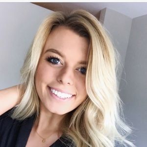 Meet your Posher, Madelyn